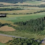 Byczy Rog Noclehy Na Hranici Apartamento *
