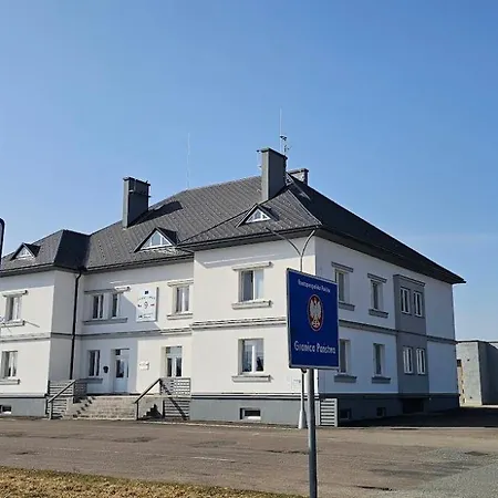 Byczy Rog Noclehy Na Hranici Apartmán *