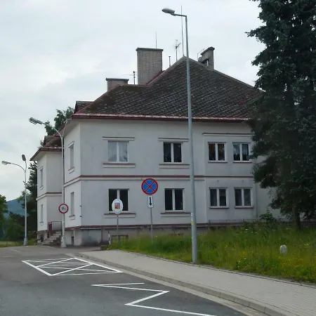 Byczy Rog Noclehy Na Hranici Apartment *